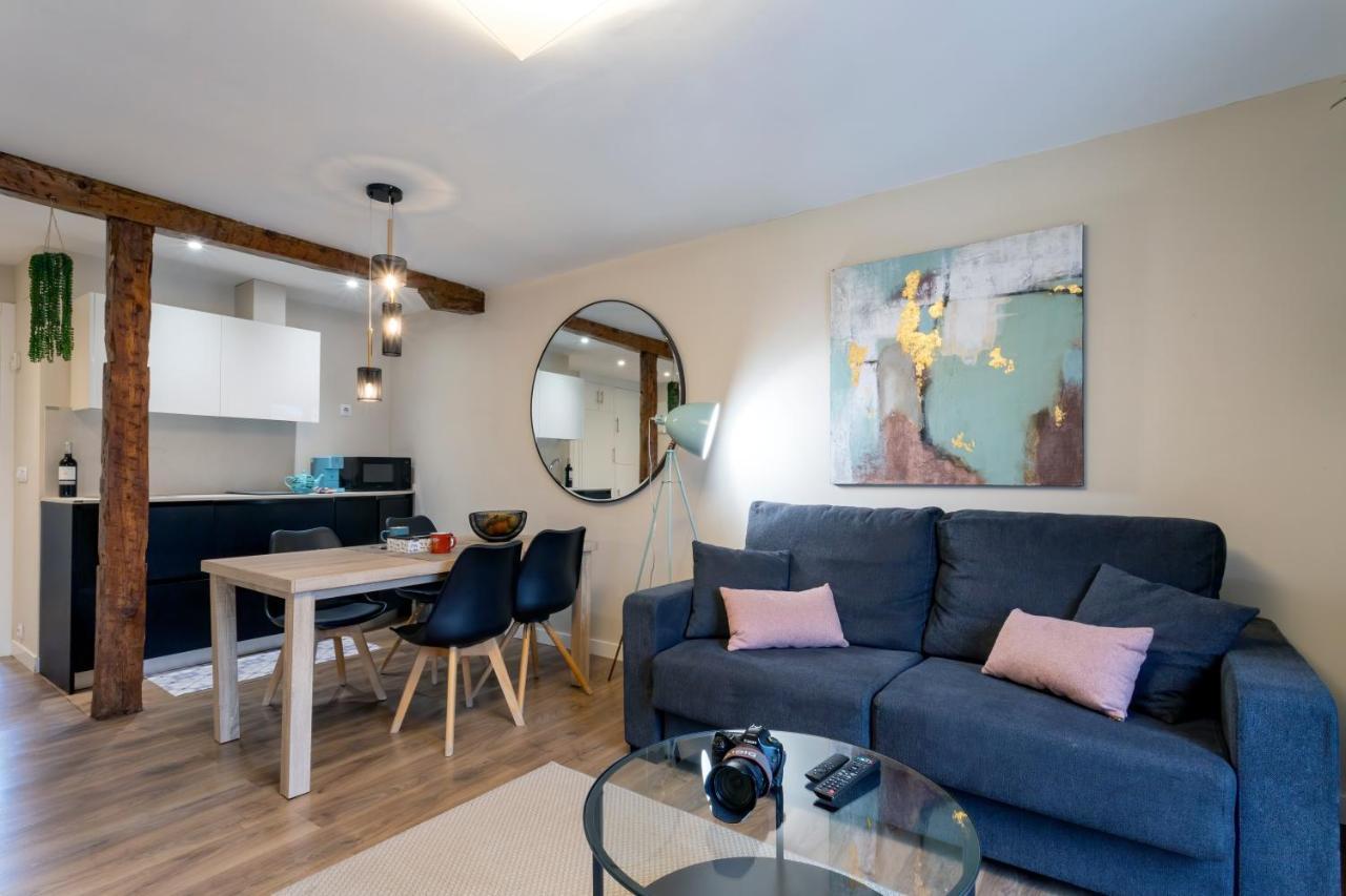 El Encanto Del 12 By Unique Rooms Burgo Eksteriør billede