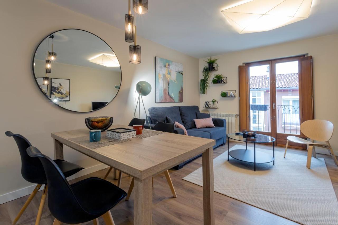 El Encanto Del 12 By Unique Rooms Burgo Eksteriør billede